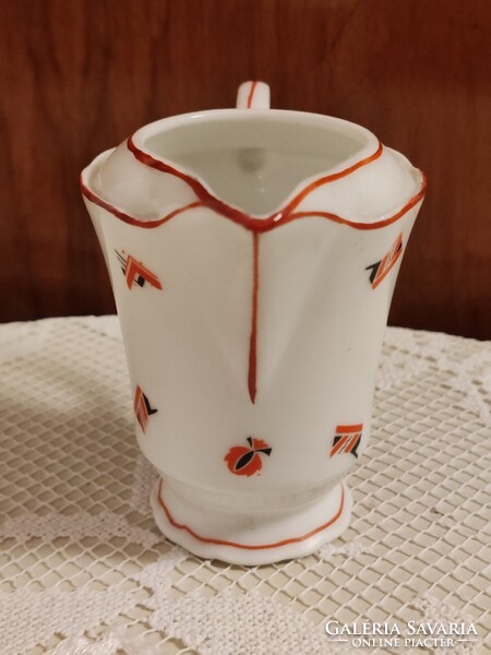 Ritka mintájú Zsolnay kiöntő "selejtes" pecséttel ellátva