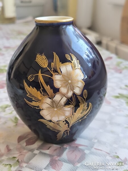 Német , kerámia váza, kézi festéssel  eladó!