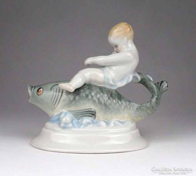 1X651 Halon ülő kisfiú Herendi porcelán figura
