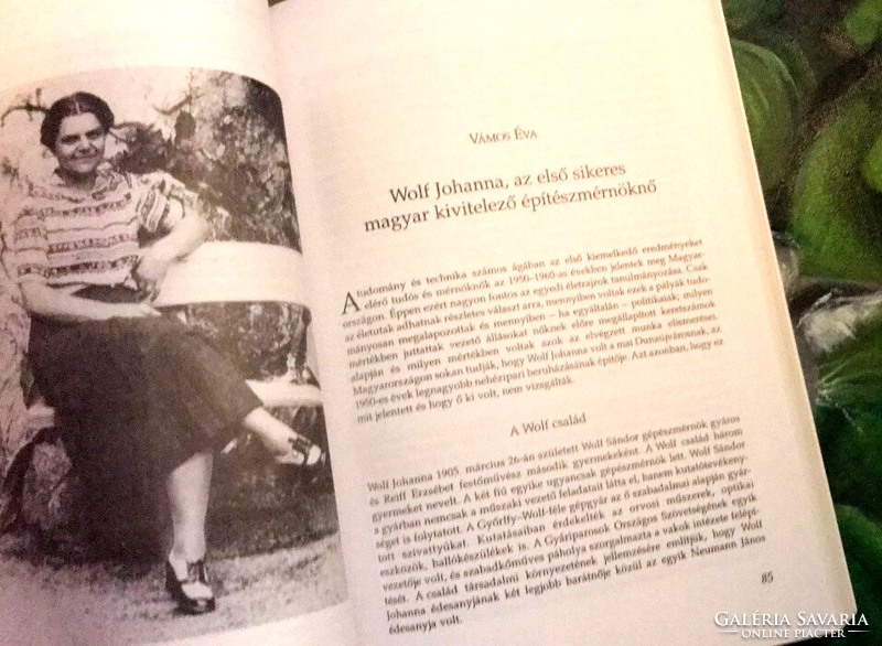 Asszonysorsok a 20. században