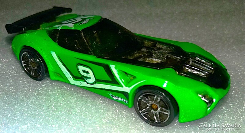 2008. MATTEL - HOT WHEELS - NERVE HAMMER -1 :64 fém kisautó a képek szerint