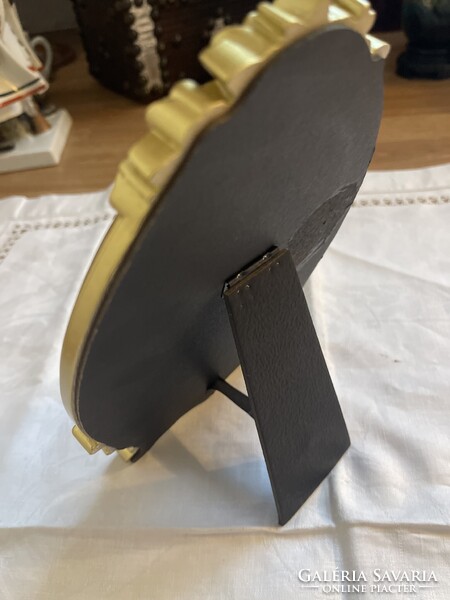 Ovális díszes, rózsás asztali tükör 23*15.5 cm.