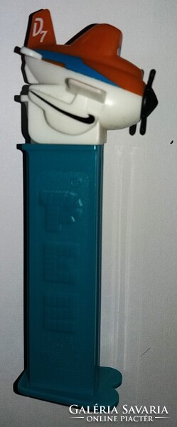 Retro PEZ CUKORKATARTÓ ADAGOLÓ -REPCSIK DISNEY PIXAR - Dusty Crophopper figura a képek szerint