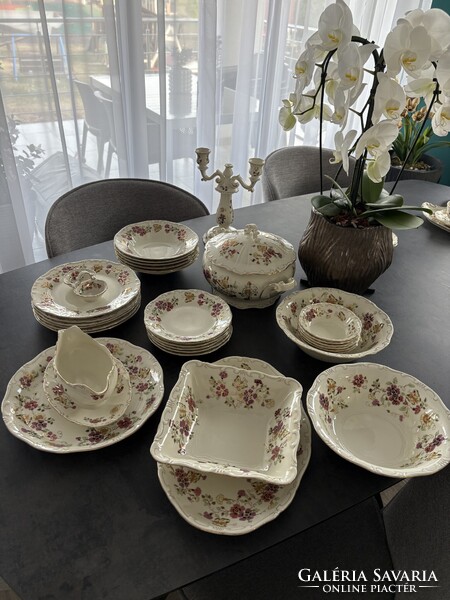 Vadonatúj Zsolnay „Pillangós” étkészlet – teás-, kompótos- és süteménykészlet, gyertyatartó