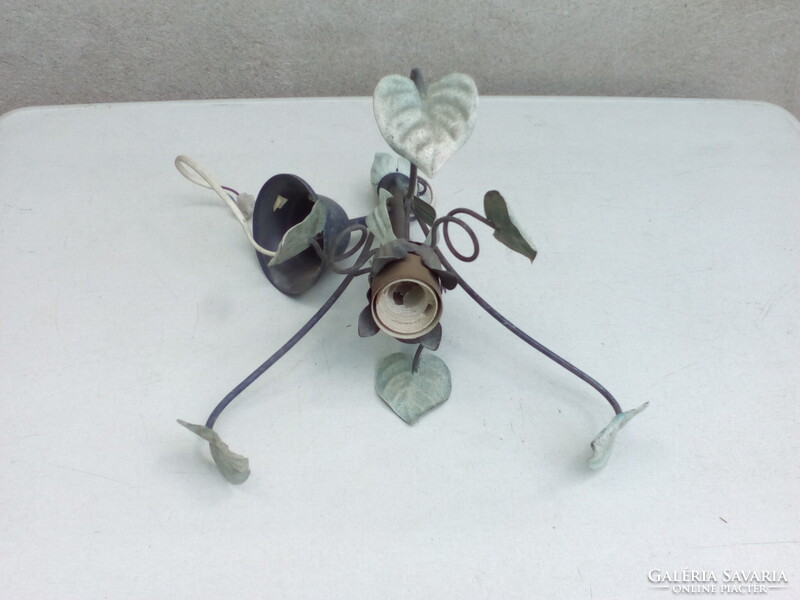 Virágmintás, kovácsoltvas csillár, mennyezeti lámpa