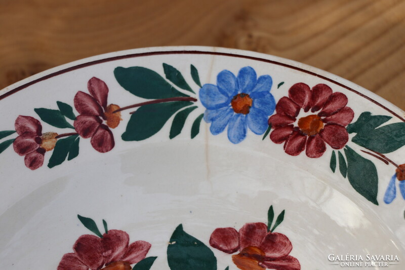 Kispesti kerámia falitányér