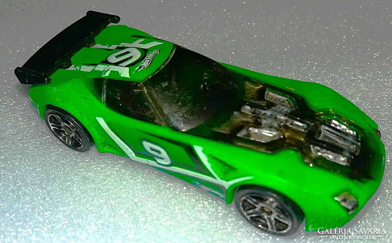 2008. MATTEL - HOT WHEELS - NERVE HAMMER -1 :64 fém kisautó a képek szerint