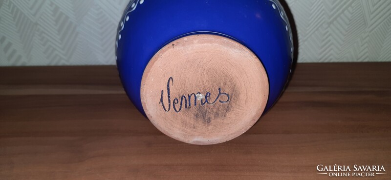 Vermes kerámia kaspó
