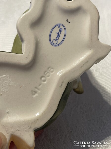 Gyögyőrű Hummel-Goebel alvó angyal.