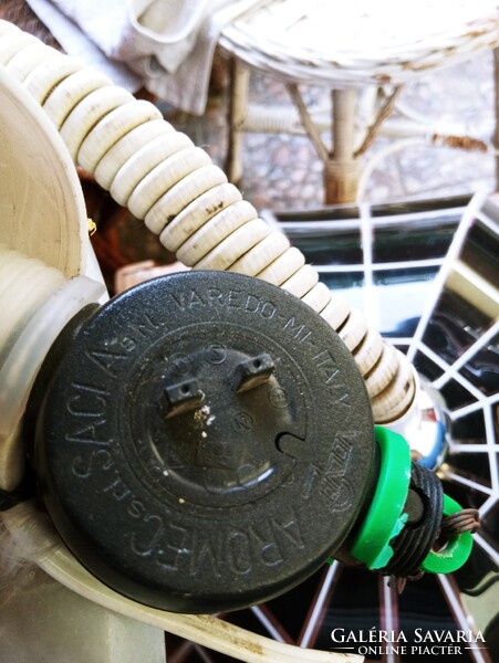 Made in Italy retro lámpa