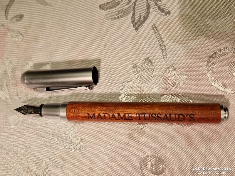 IRIDIUM POINT GERMANY töltőtoll, fa betét, emlék MADAME TUSSAUD'S