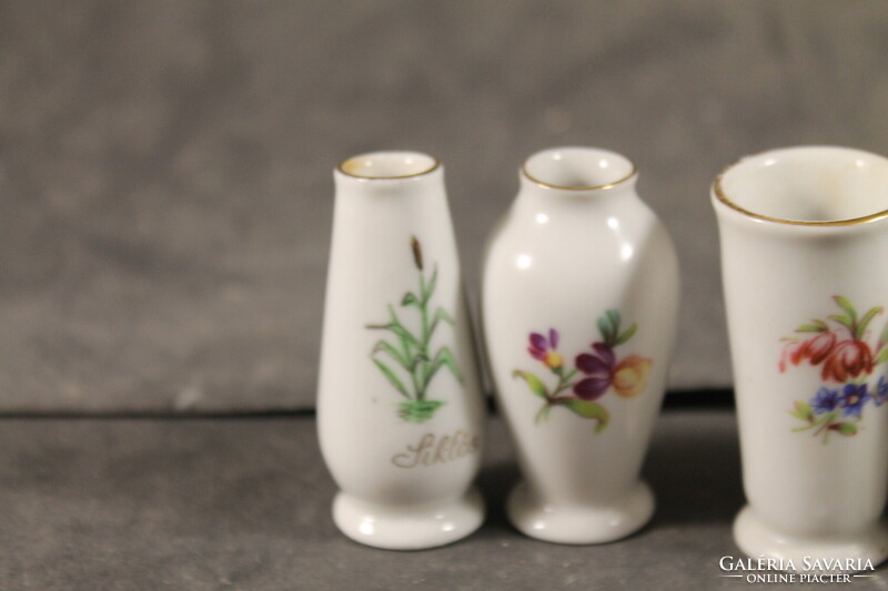 Hollóházi mini vázák 671