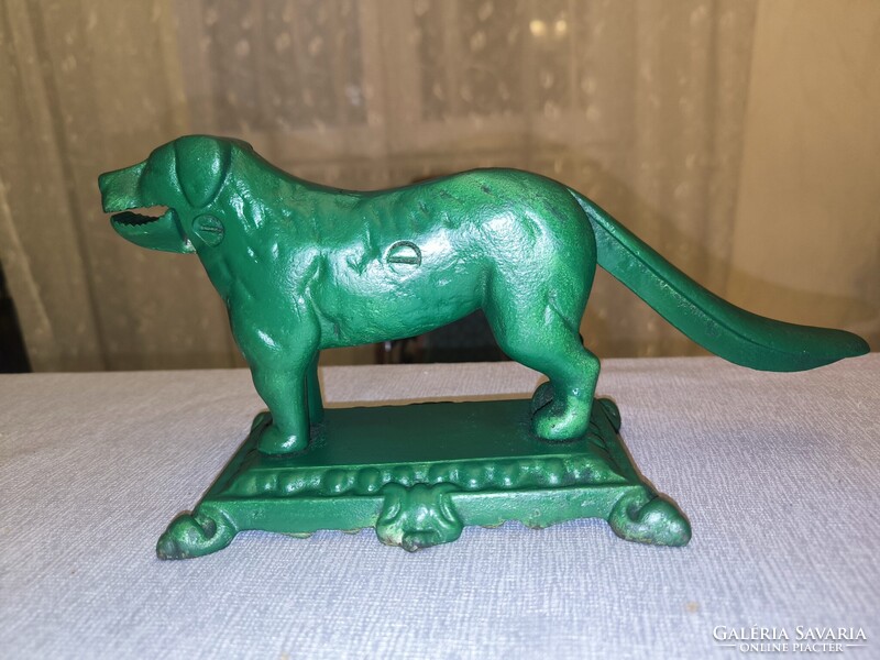 Antik öntöttvas Diótörő mogyoró Törő kutya Szecessziós Art Deco 2,48 kg. Felújított zöld színre !