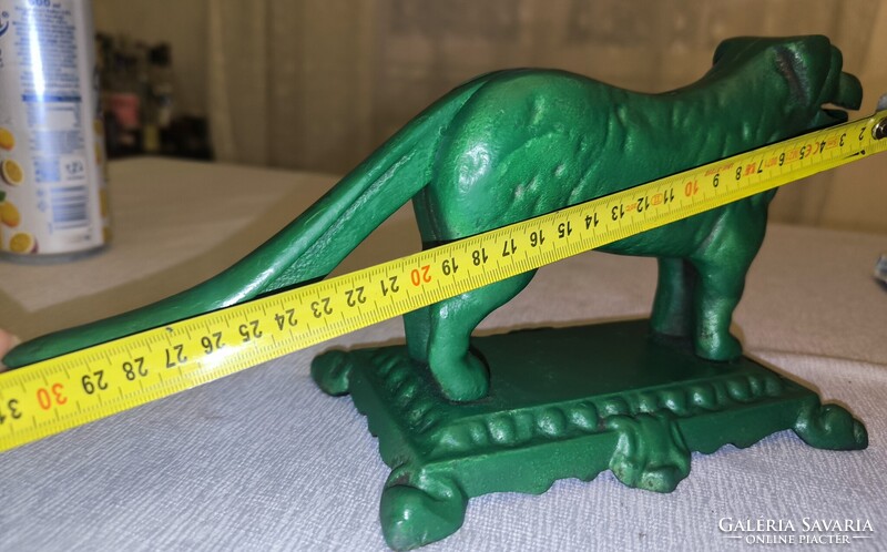 Antik öntöttvas Diótörő mogyoró Törő kutya Szecessziós Art Deco 2,48 kg. Felújított zöld színre !