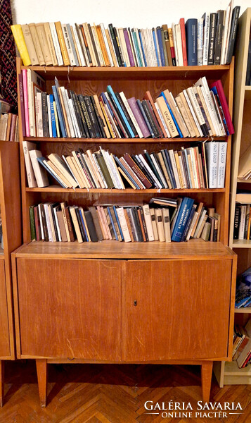 Franz Ehrlich mid century könyvespolc - 602 K sorozat darabja a 60-as évekből (175x106,5x45 cm)