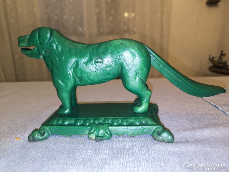Antik öntöttvas Diótörő mogyoró Törő kutya Szecessziós Art Deco 2,48 kg. Felújított zöld színre !