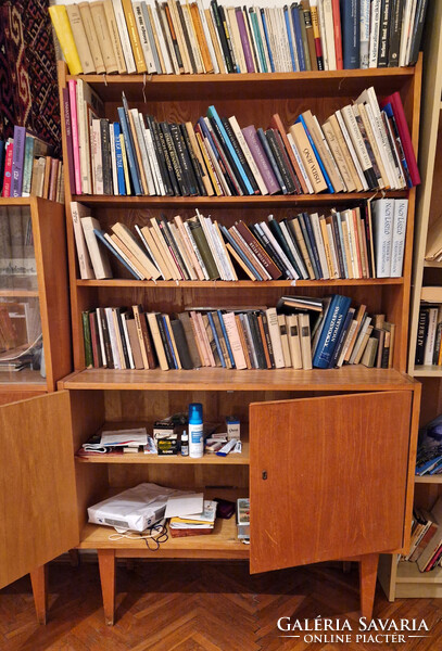 Franz Ehrlich mid century könyvespolc - 602 K sorozat darabja a 60-as évekből (175x106,5x45 cm)