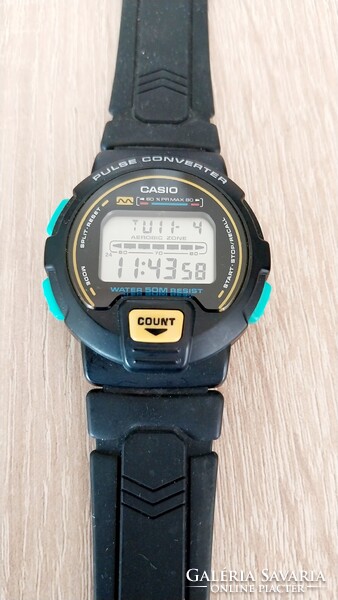 CASIO JP -10 1185  ÓRA A 90-ES ÉVEKBŐL! GYŰJTEMÉNYI DARAB!