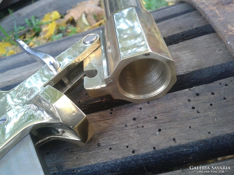 Rakétapisztoly, Jelzőpisztoly