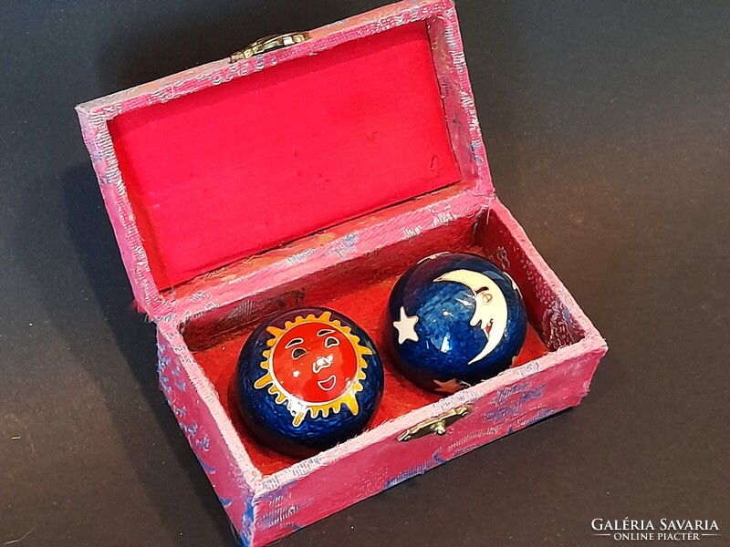 Régi kínai csilingelős tűzzománc csikung golyó készlet 1.- Ft-ról!!!