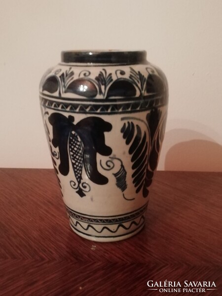 Imre Sámuel Korondi váza