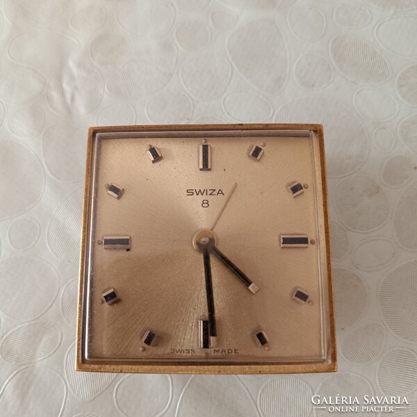 Swiza 8 napos szerkezetű svájci asztali utazó óra 1950.