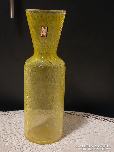 Karcagi sárga fátyolüveg váza