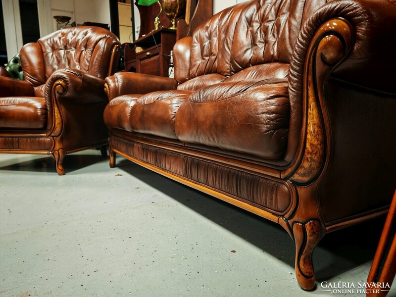 Antikolt barna olasz valódi bőr ülőgarnitúra , 3 személyes bőr kanapé + 2 fotel újszerű állapotban