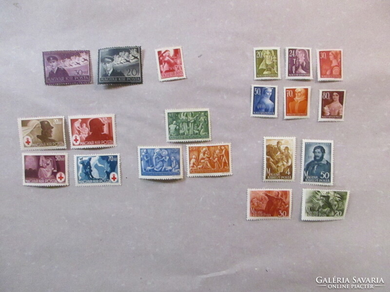 1942-44.  4 sorozat+3 önálló bélyeg**