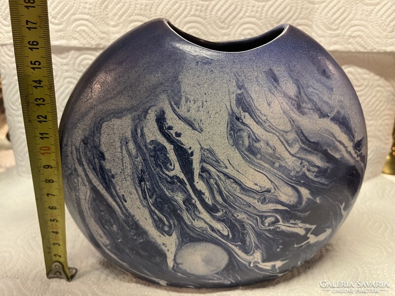 Pannonhalmi Zsuzsa váza