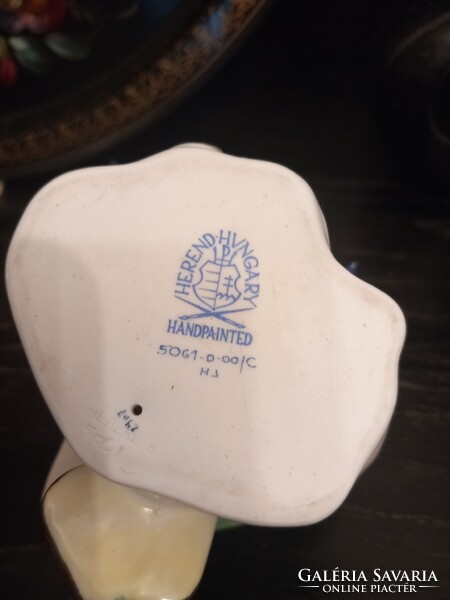 Nagyon dekoratív, szép festésű  Herendi madár pár