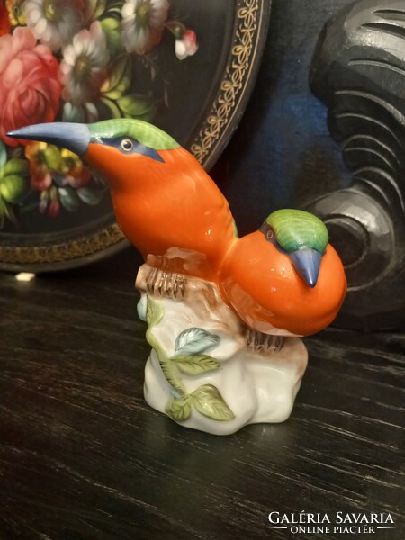 Nagyon dekoratív, szép festésű  Herendi madár pár