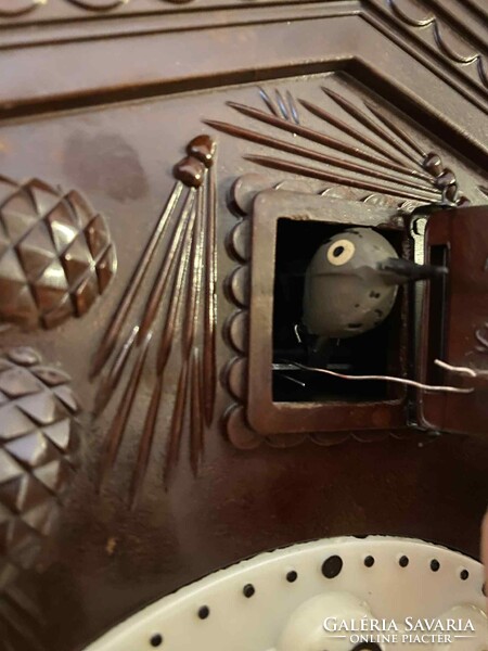 RÉGI MAJAK - BAKELIT ELŐLAPOS - KAKUKKOS ÓRA