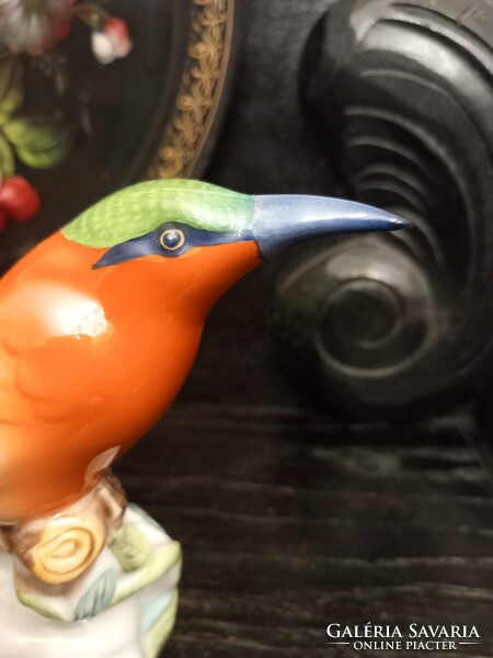 Nagyon dekoratív, szép festésű  Herendi madár pár