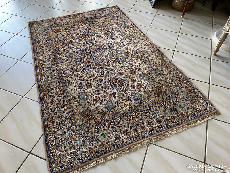 Exkluzív Isfahan Selyem Perzsa Szőnyeg  167x110