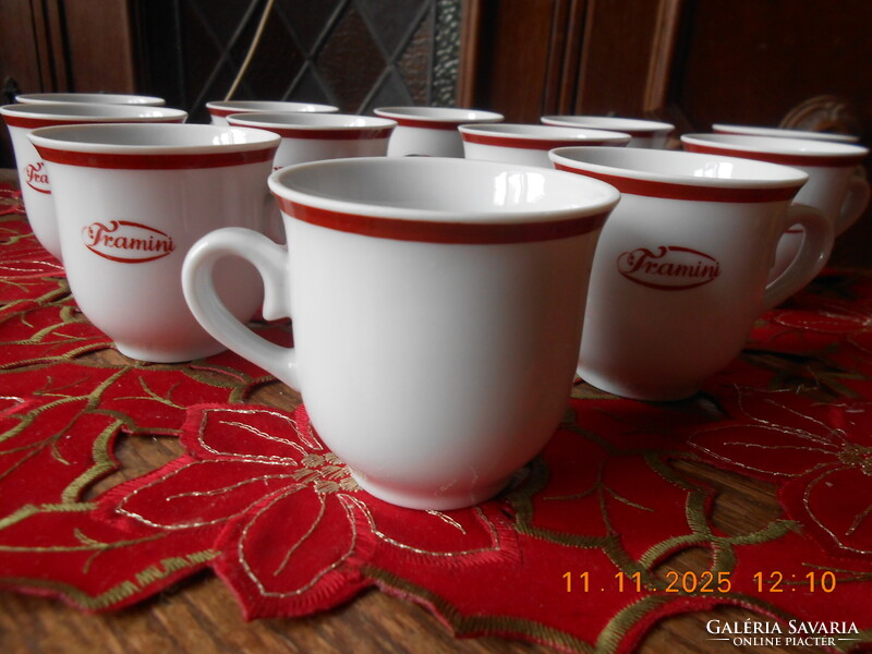 Zsolnay kávés csésze Tramini felirattal