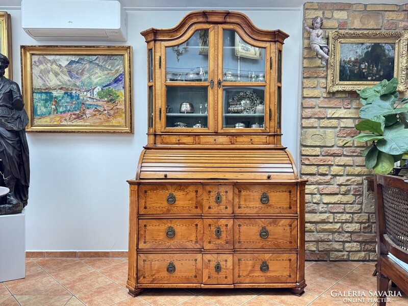 Klasszicista főúri rolós almárium 1780