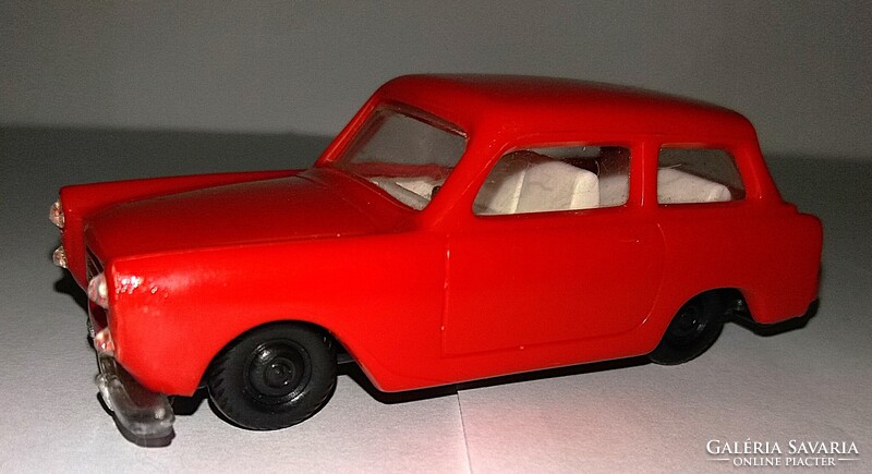 1960's Retró Csehszlovákia KDN - INNOCENTI AUSTIN A/40  műanyag autó RITKA GYŰJTŐI képek szerint