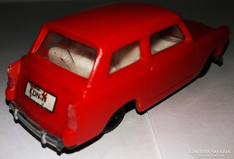 1960's Retró Csehszlovákia KDN - INNOCENTI AUSTIN A/40  műanyag autó RITKA GYŰJTŐI képek szerint