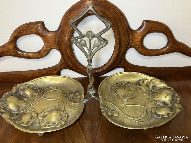 Showy, Art Nouveau centerpiece, offering