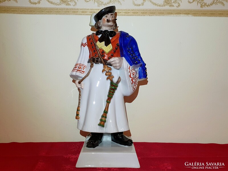 Herendi antik juhász betyár figura