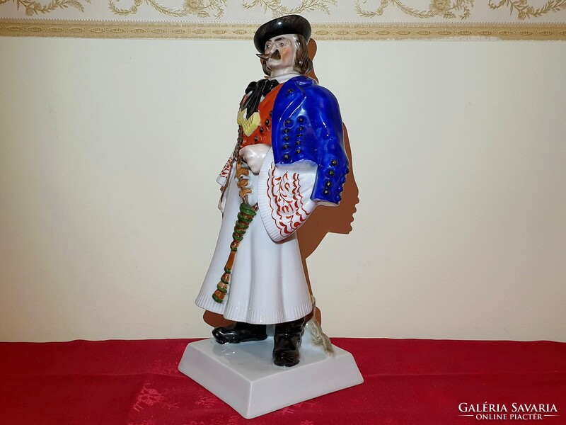 Herendi antik juhász betyár figura