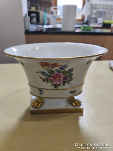 Nagyméretű Herendi körmösváza.