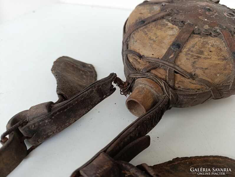Csikóbőrös kulacs 1905 antik néprajzi népművészeti csikós pásztor eszköz szerszám címer 703