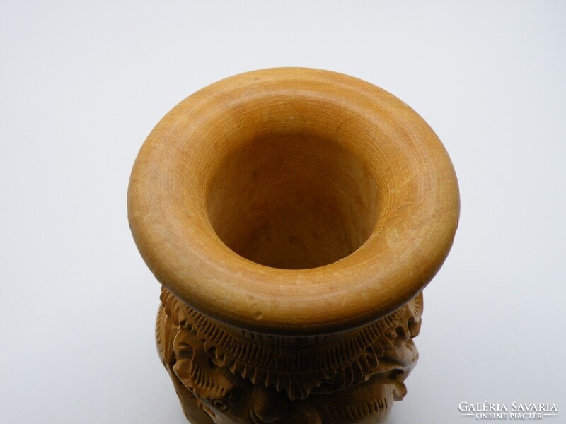 K008 Indiai kézzel faragott elefántos fa váza 10 cm elefánt