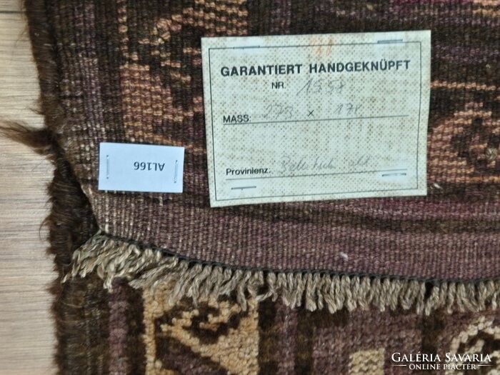 BELUDJ szőnyeg, 273x178 cm