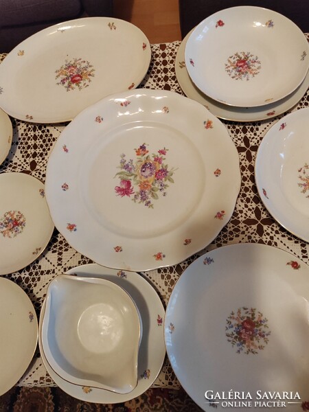 Régi, Jarolina Lengyel porcelán gyár 70-es évekből származó 22 darabos étkészlet