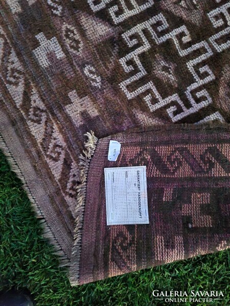 BELUDJ szőnyeg, 273x178 cm