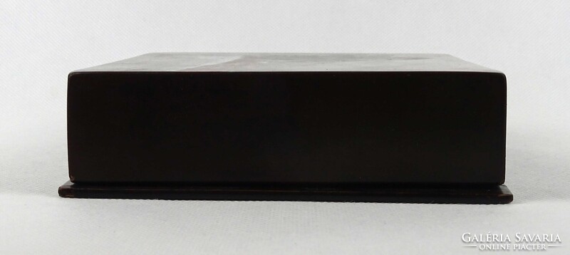 1Y171 Régi távol - keleti festett lakk doboz 15 x 15 cm