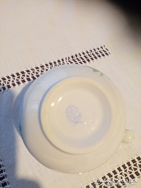 Régi jelzett zöld  virág mintás herendi porcelán tej-, tejszín kiöntó / kancsó